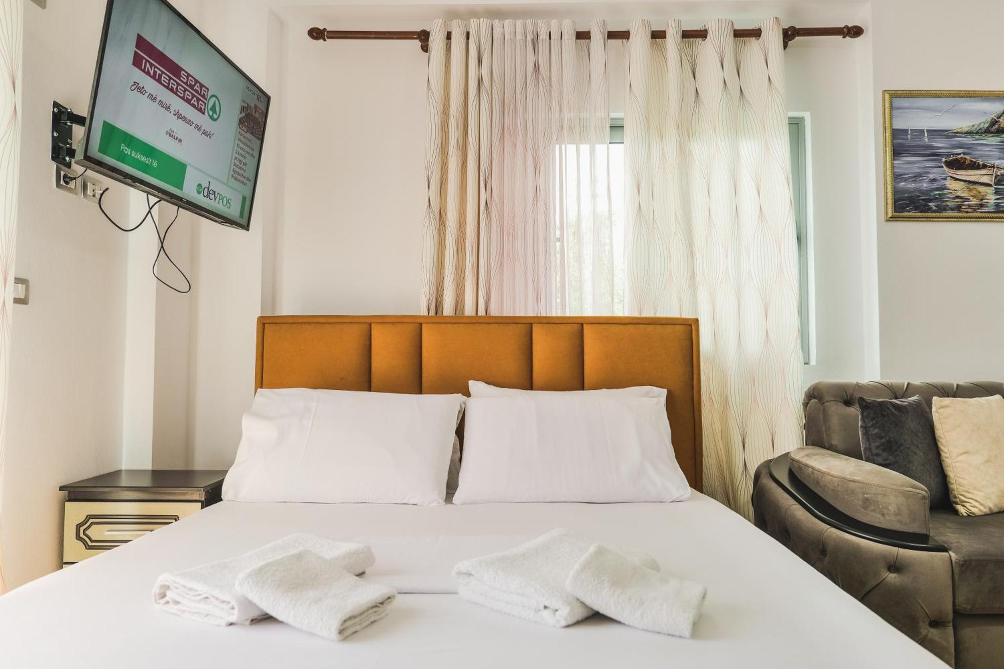 Hotel Renato Ksamil Ngoại thất bức ảnh