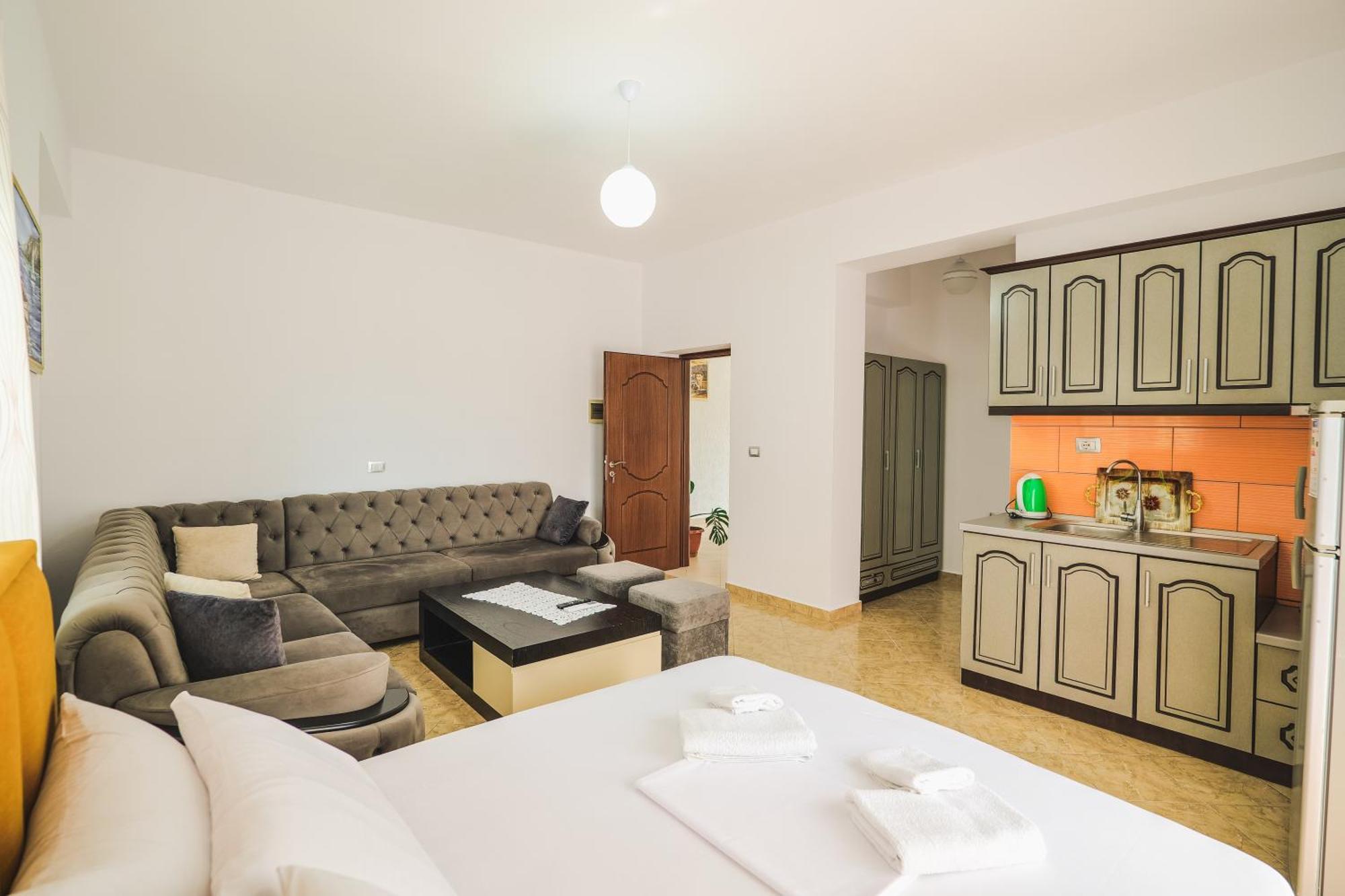 Hotel Renato Ksamil Ngoại thất bức ảnh